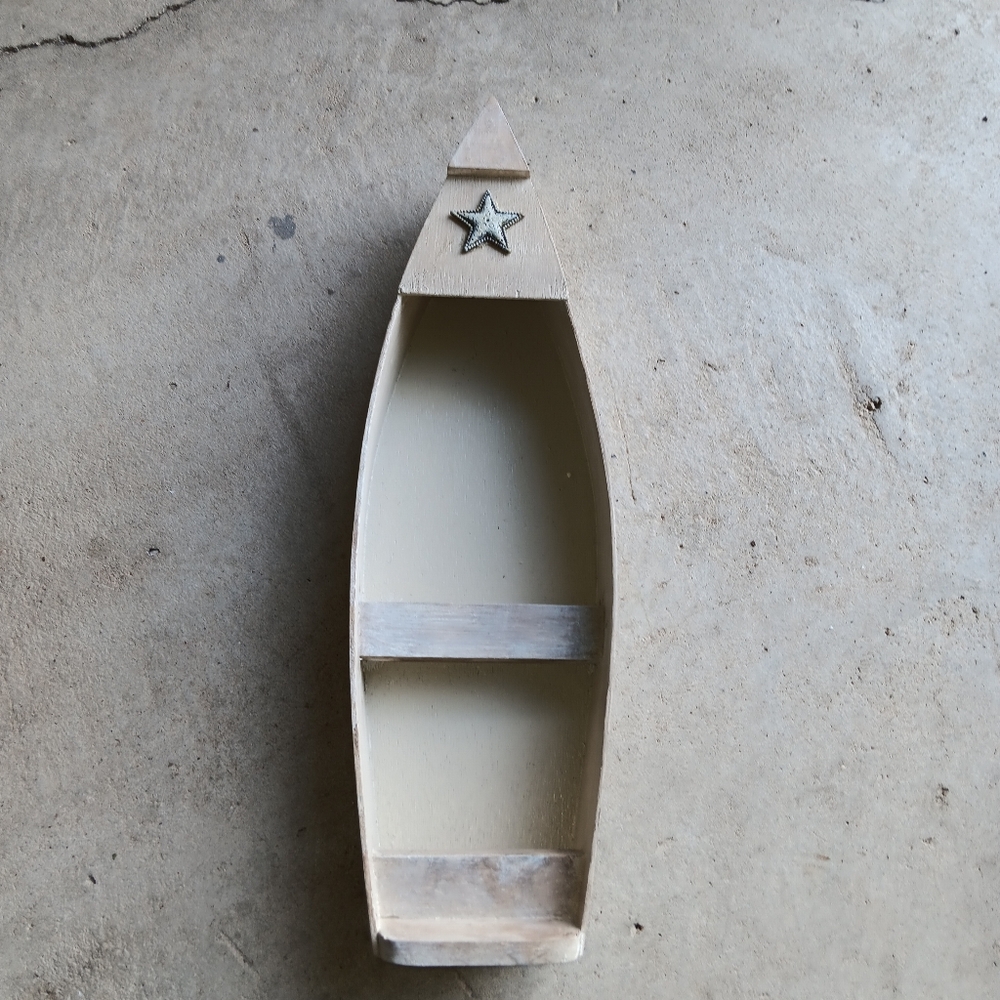 Nice Solid Coastal Star Cottage Wood Boat Table Shelf Decor